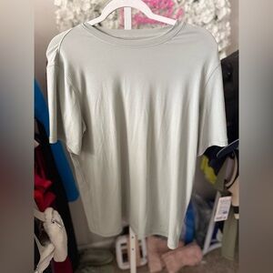 lululemon athletica Short Sleeve Tee